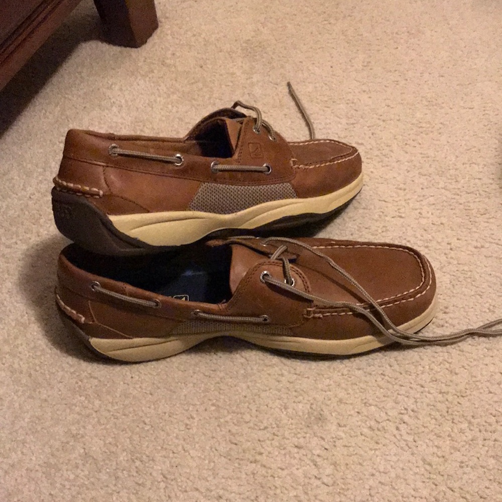 Men’s Sperry top siders